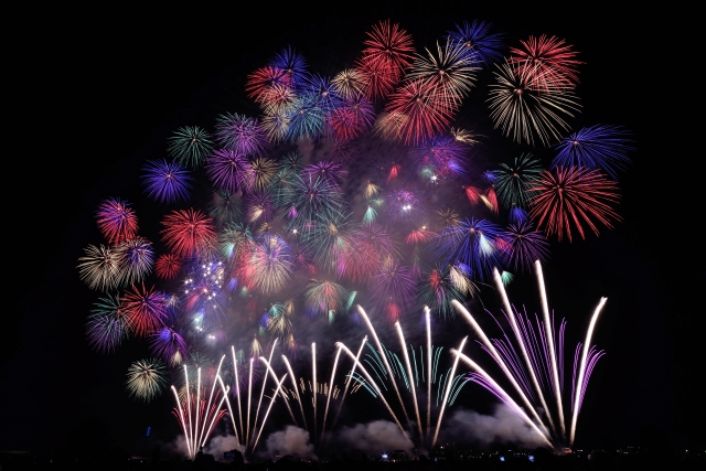 日本三大花火大会のひとつである長岡まつり大花火大会
